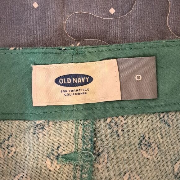 Old Navy shorts size 0 - Picture 2 of 4